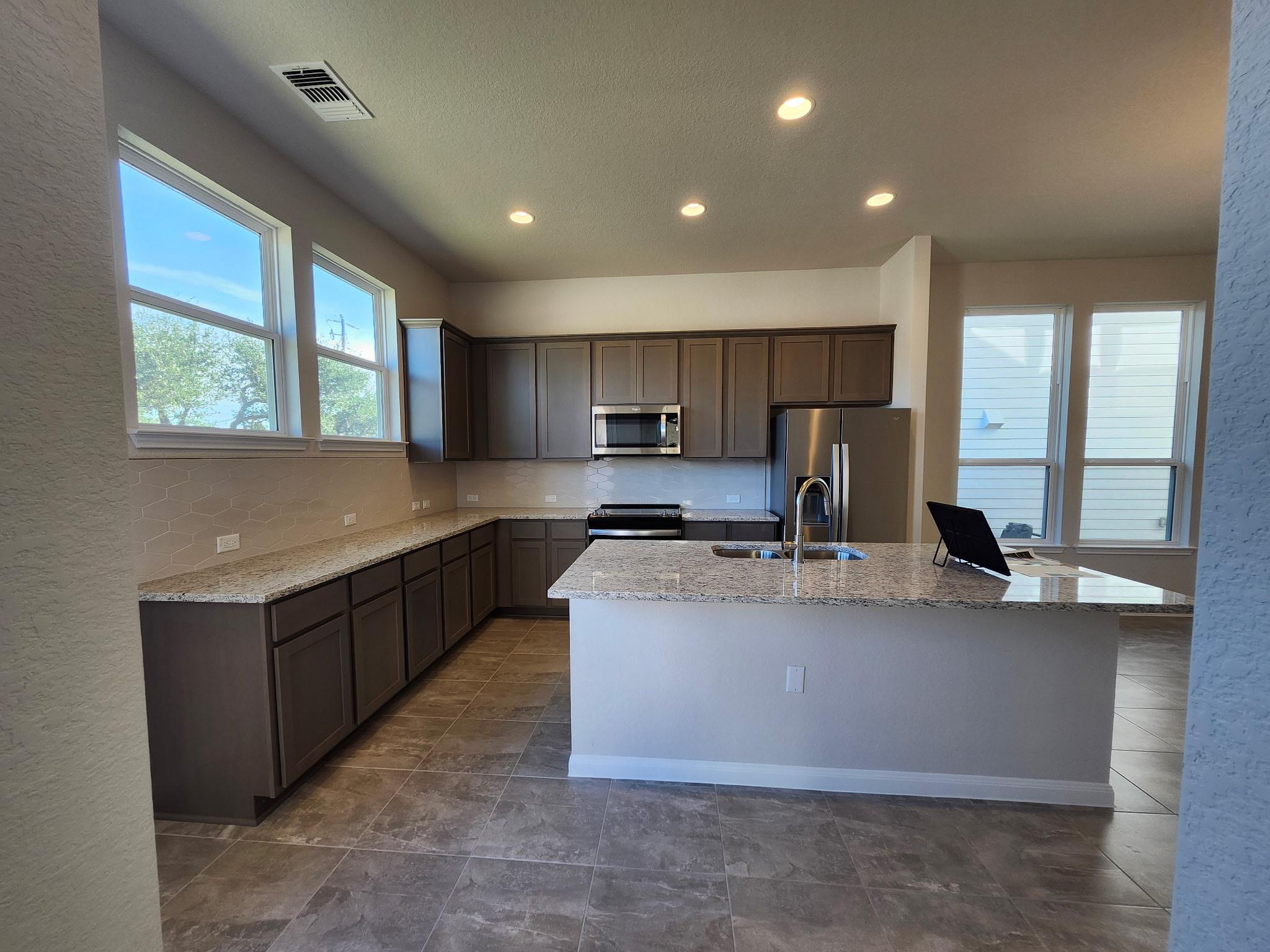 320 Creek Rd # 202, Dripping Springs, TX 78620