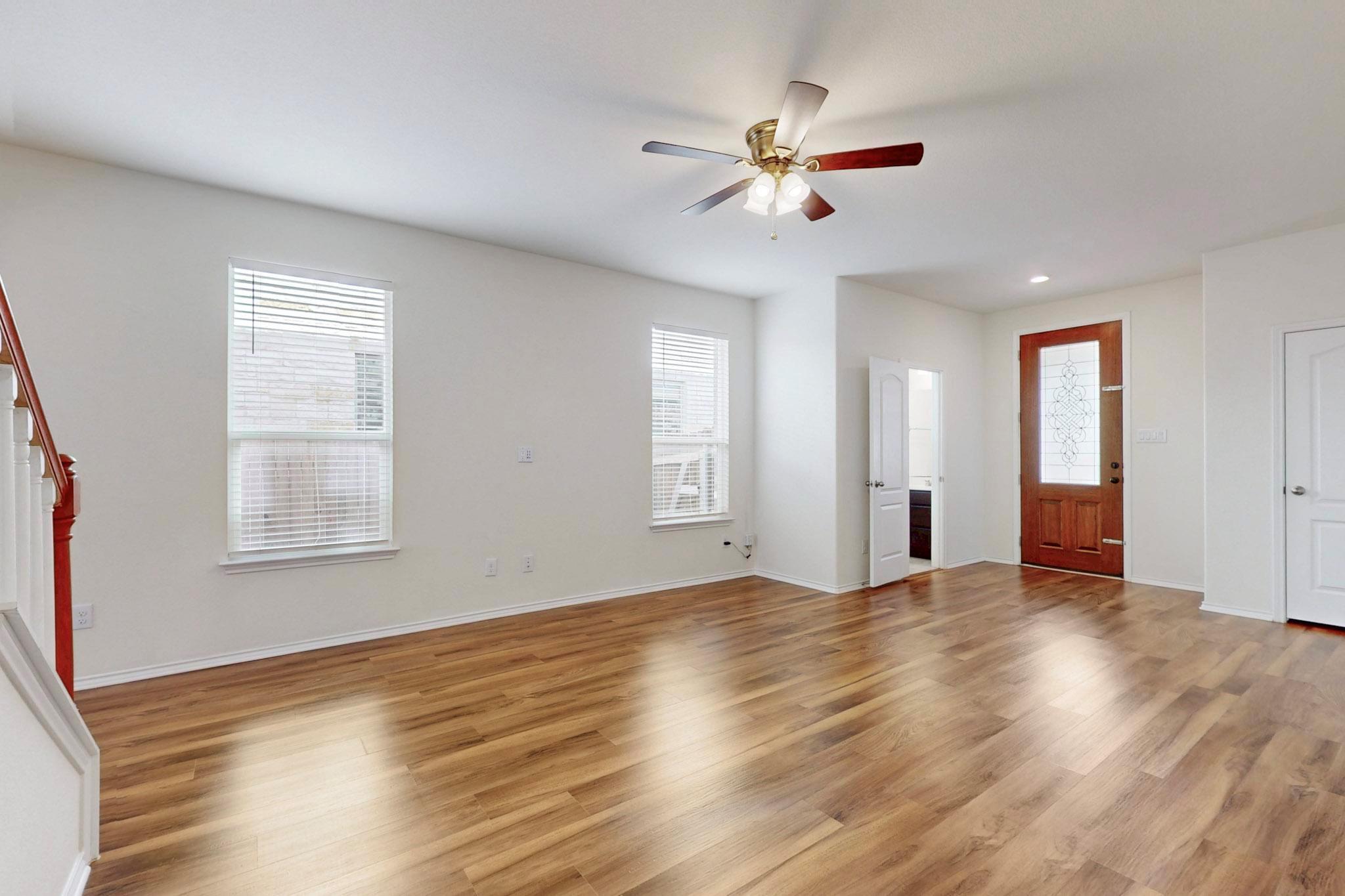 17308 Crazy Arm Rd, Round Rock, TX 78664