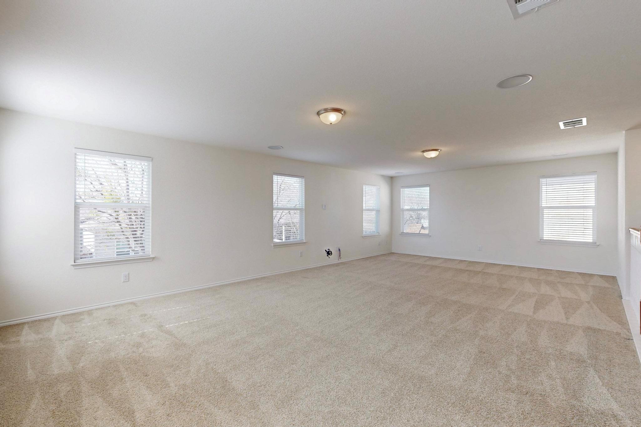 17308 Crazy Arm Rd, Round Rock, TX 78664