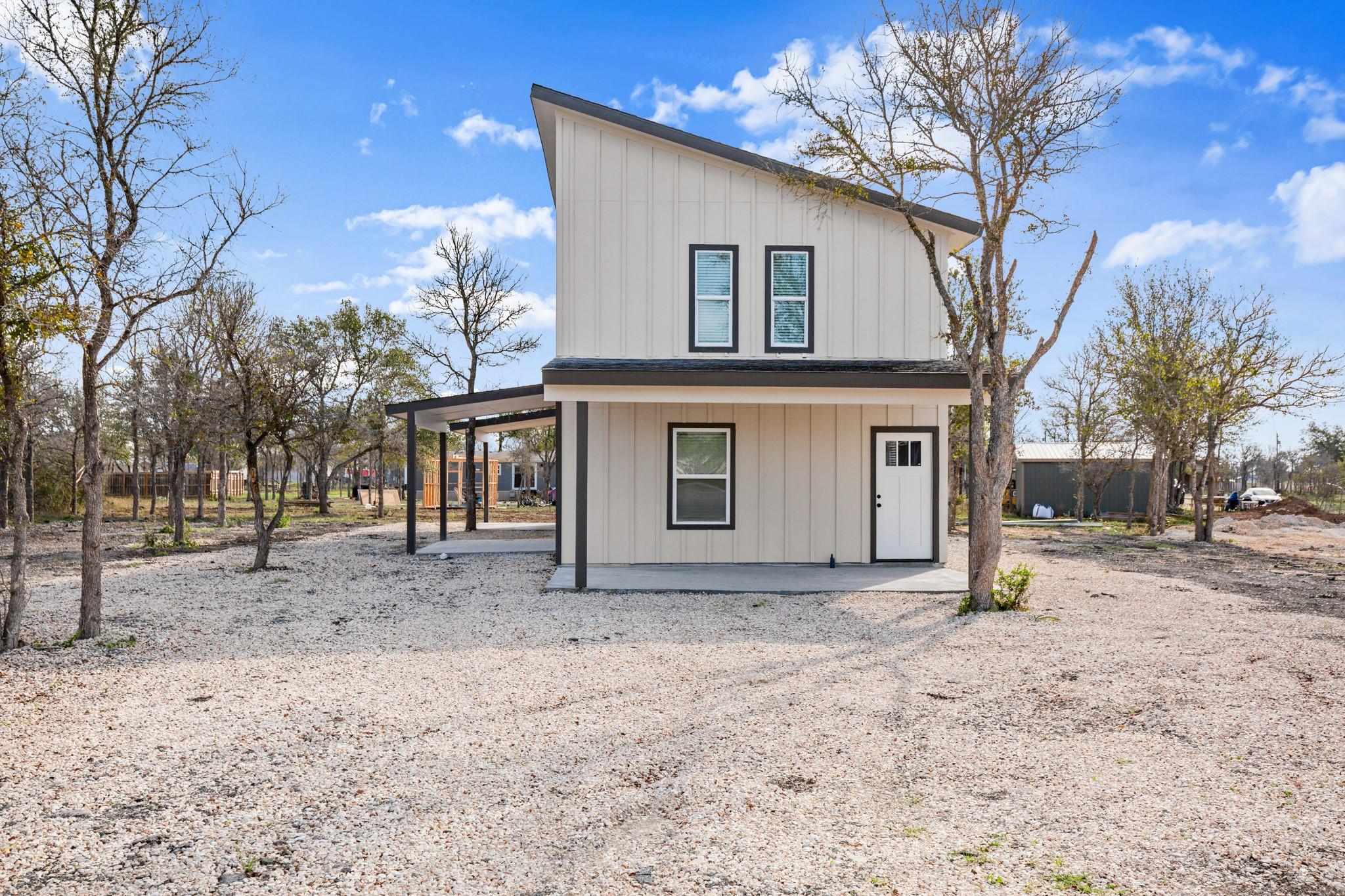 183 Mimosa Rd, Dale, TX 78616