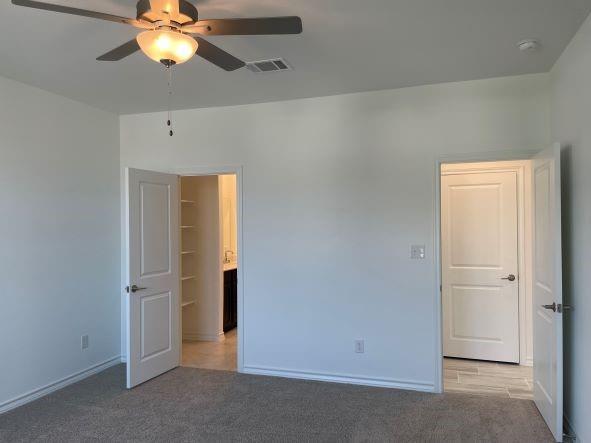 401 Stinchcomb Rd, Hutto, TX 78634