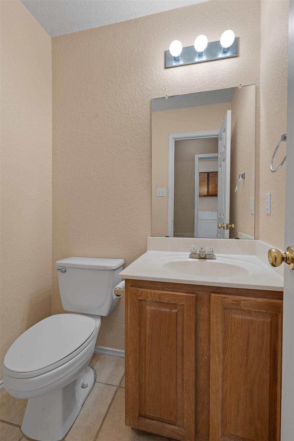 120 Paige Bnd, Hutto, TX 78634