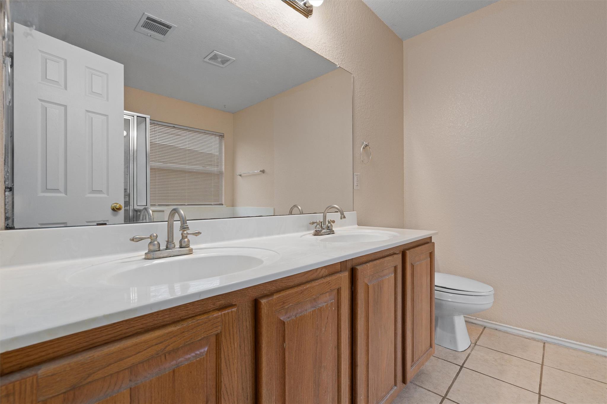 120 Paige Bnd, Hutto, TX 78634