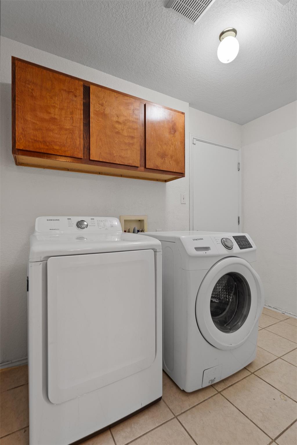 120 Paige Bnd, Hutto, TX 78634