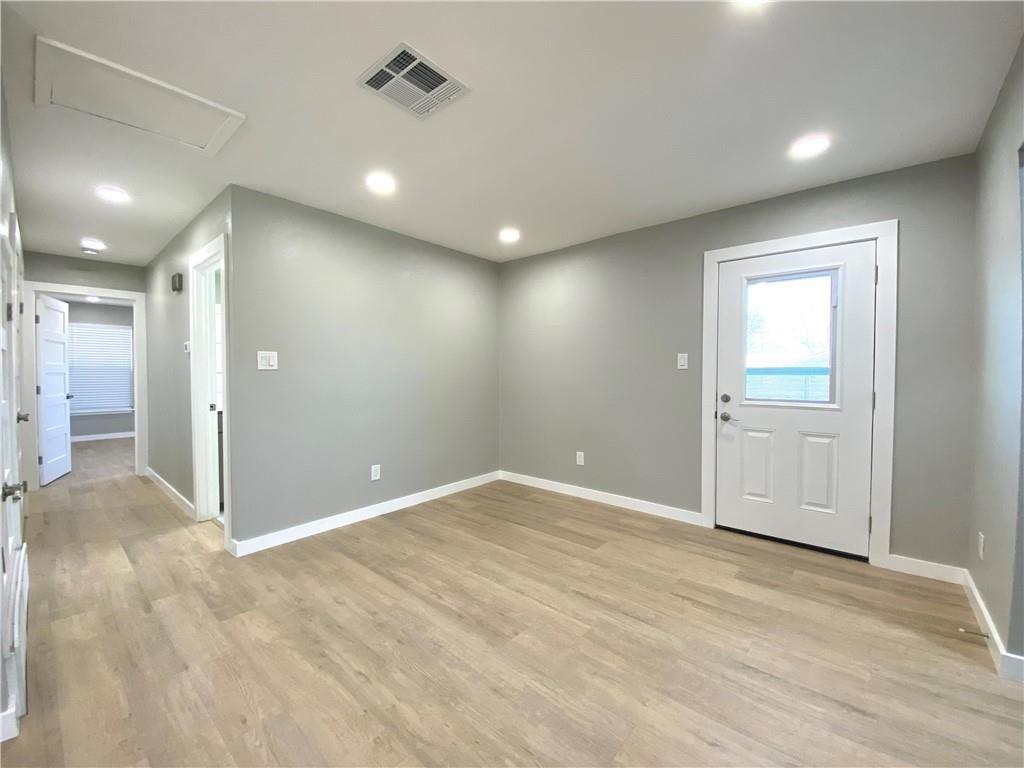 6920 Bethune Ave # 1, Austin, TX 78752