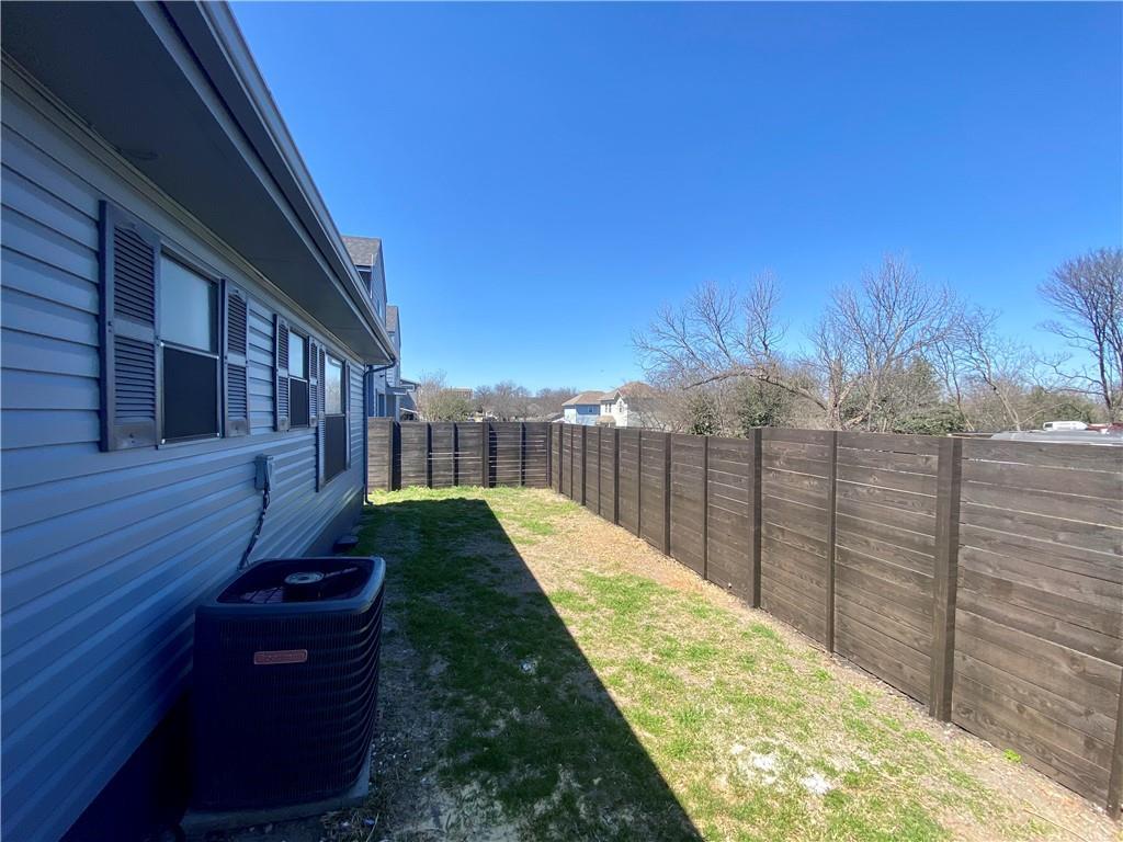 6920 Bethune Ave # 1, Austin, TX 78752