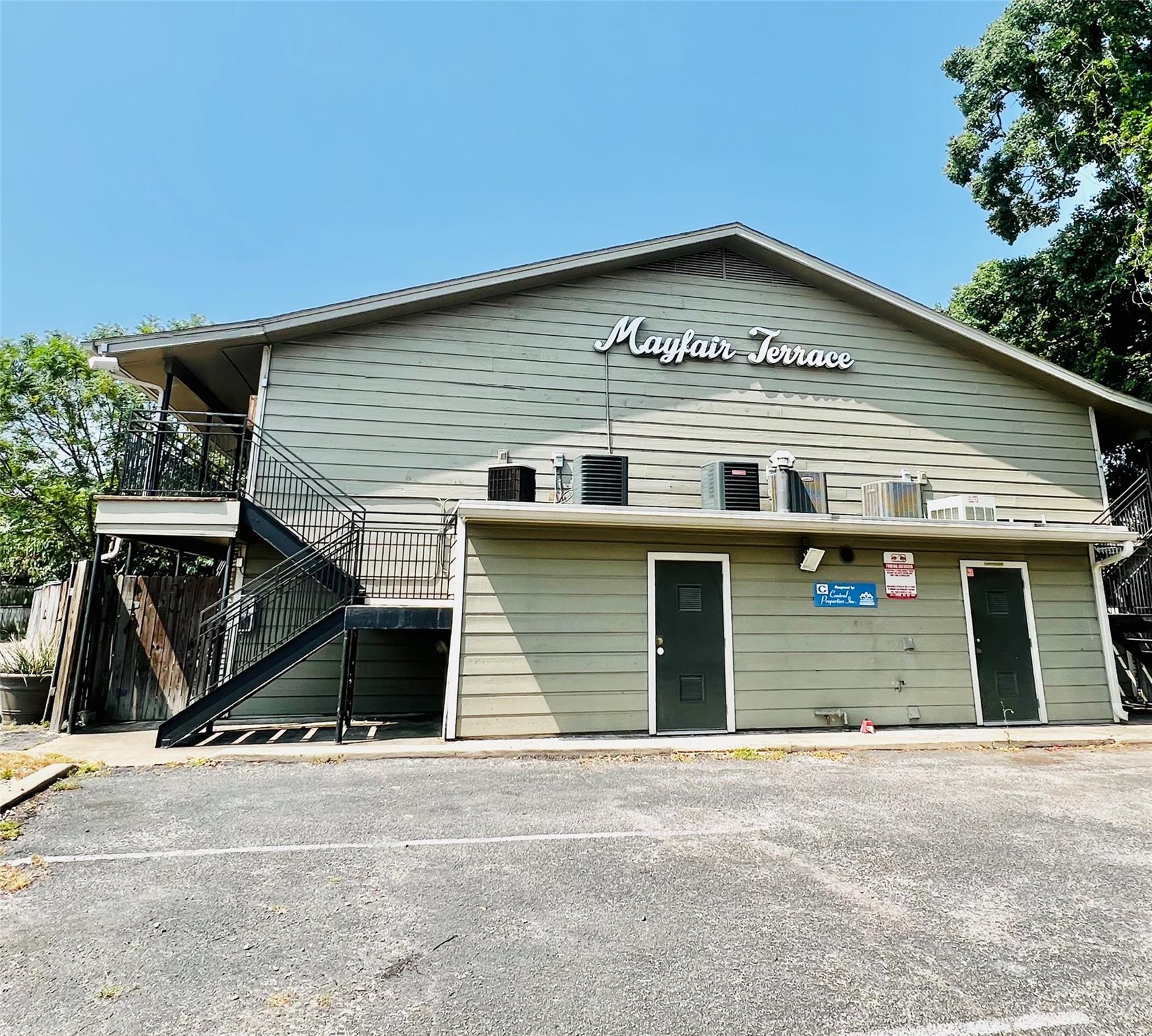 1037 E 44th St # 101, Austin, TX 78751