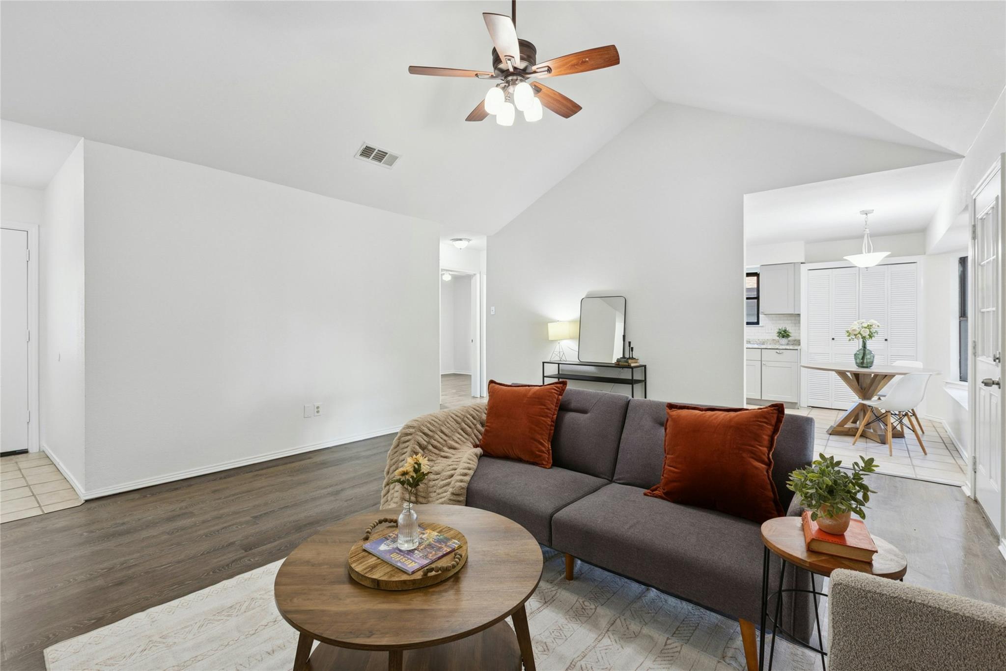 1309 Wayne Dr, Round Rock, TX 78664