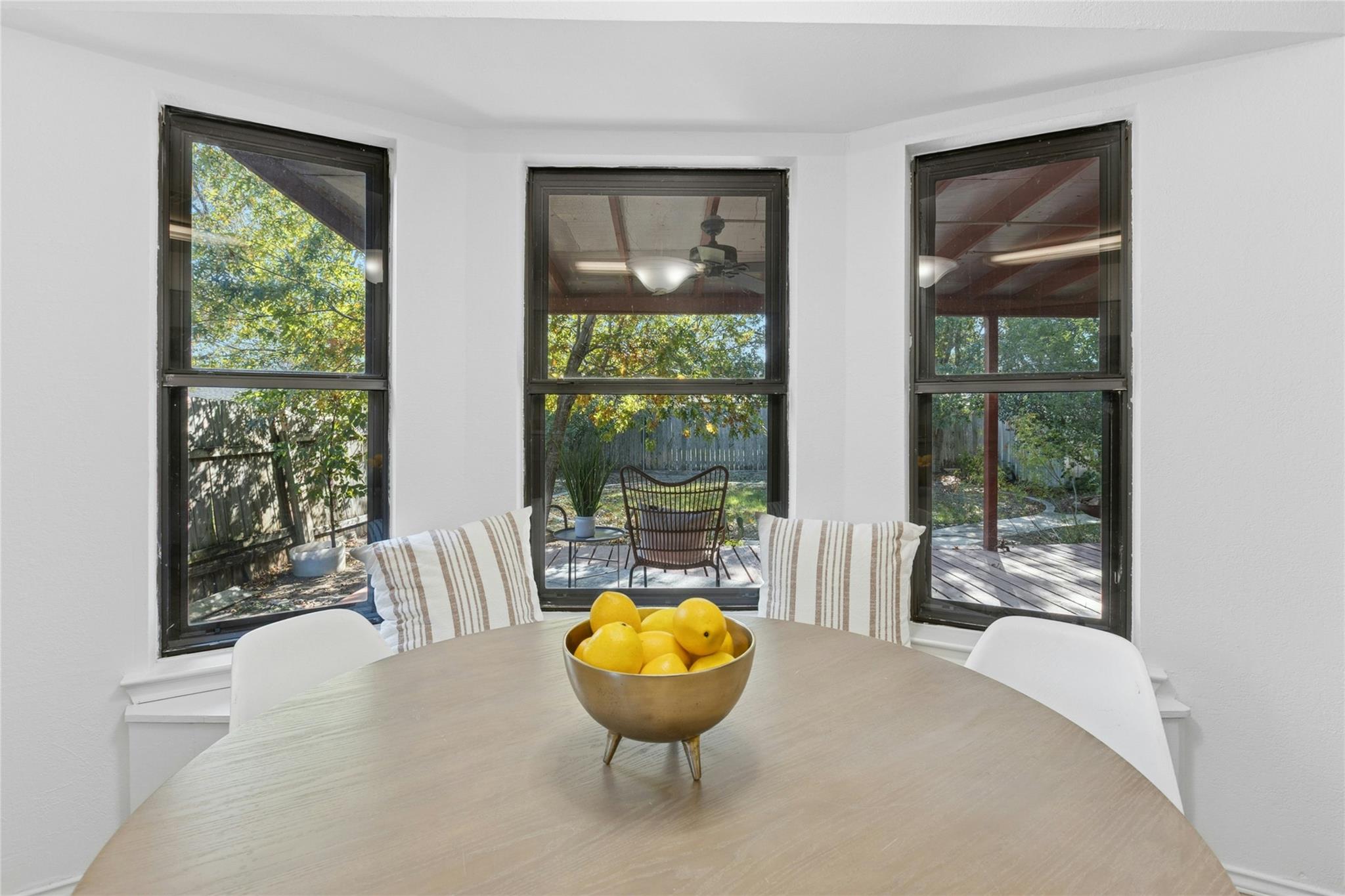 1309 Wayne Dr, Round Rock, TX 78664