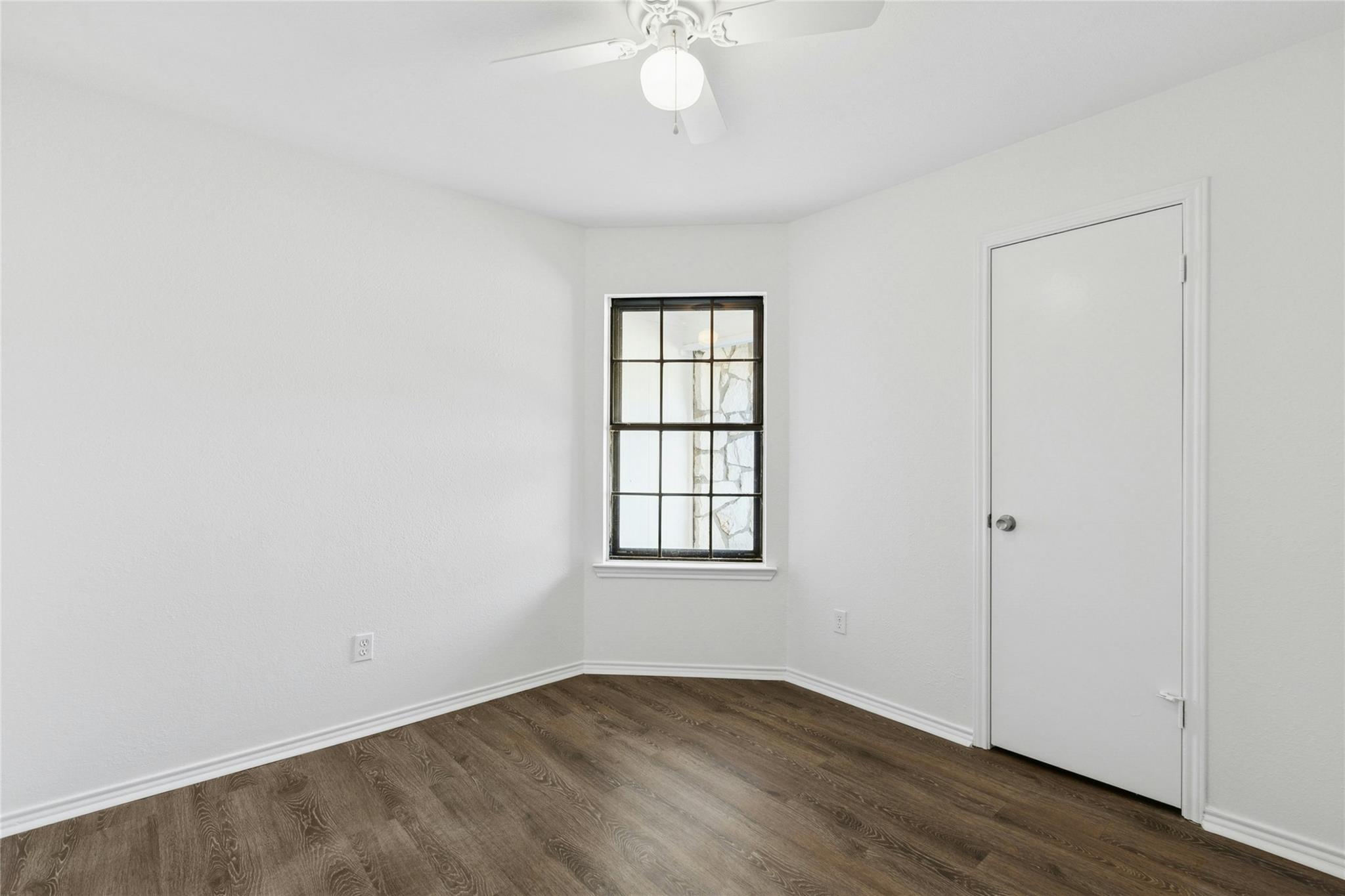 1309 Wayne Dr, Round Rock, TX 78664