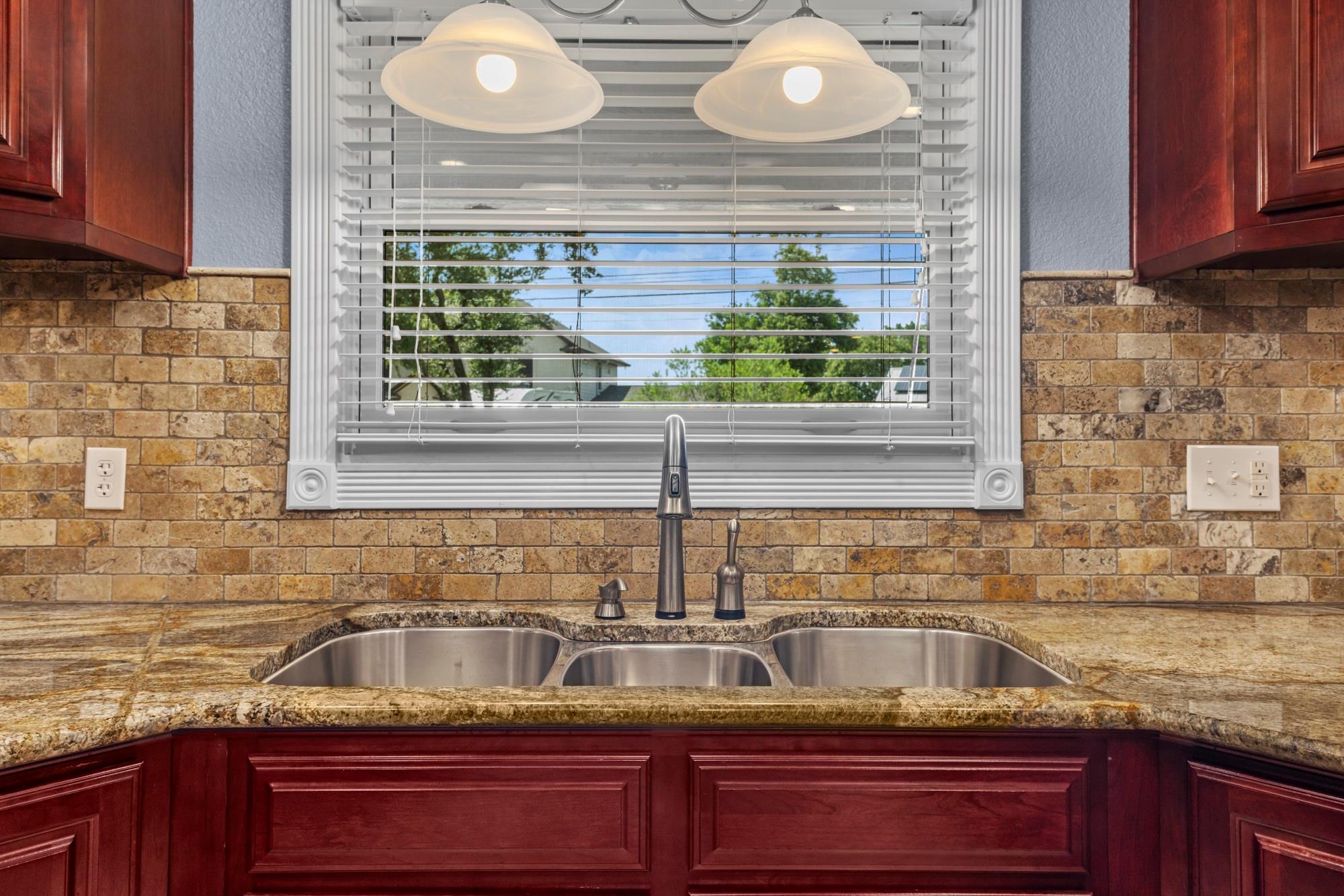 3745 Canyon Heights Rd, Belton, TX 76513