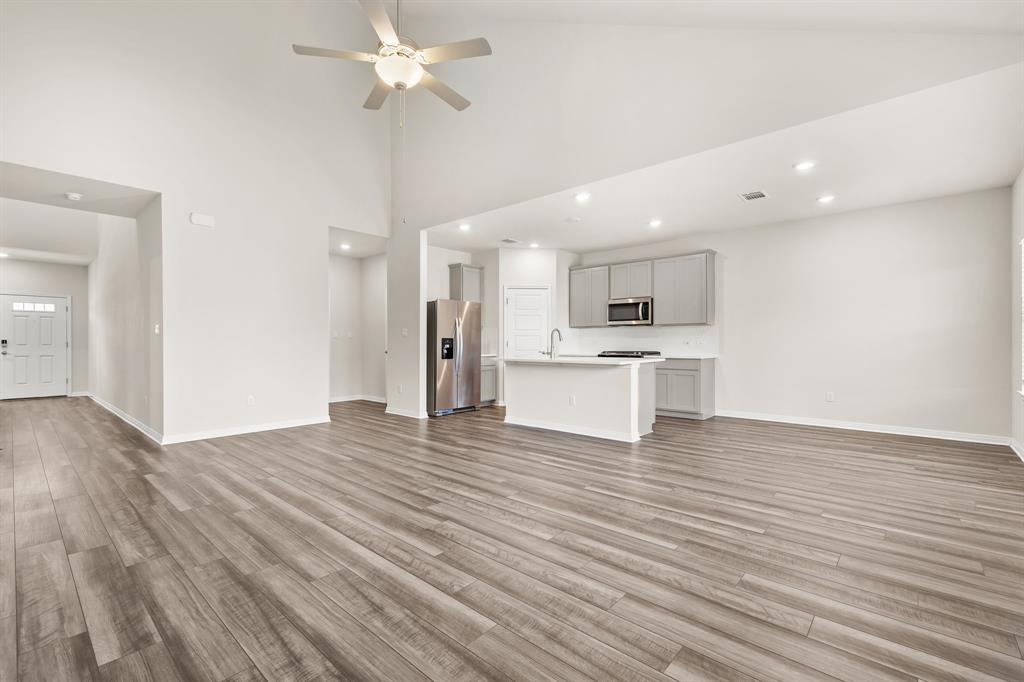 631 Wild Spur Ln, Liberty Hill, TX 78642