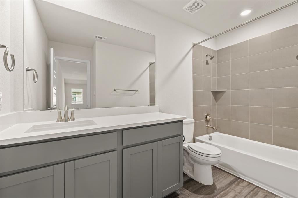 631 Wild Spur Ln, Liberty Hill, TX 78642