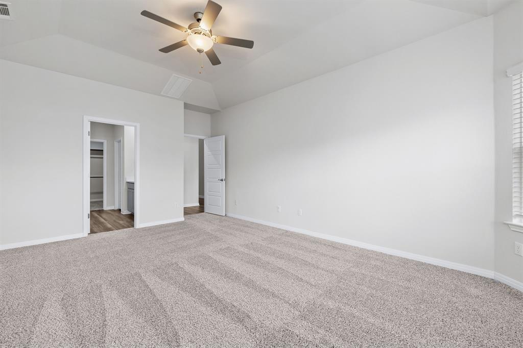 631 Wild Spur Ln, Liberty Hill, TX 78642