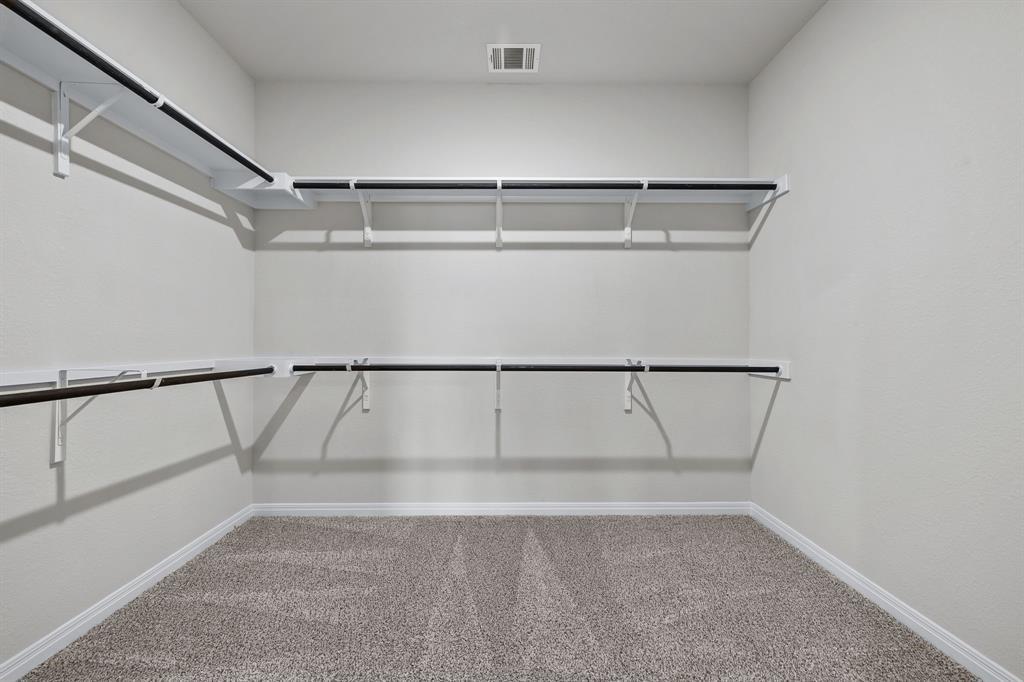 631 Wild Spur Ln, Liberty Hill, TX 78642