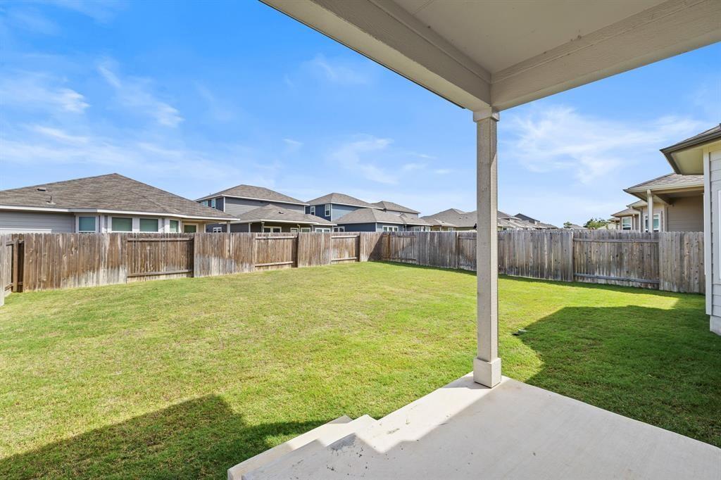 631 Wild Spur Ln, Liberty Hill, TX 78642