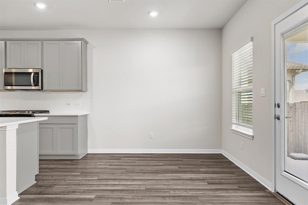 631 Wild Spur Ln, Liberty Hill, TX 78642