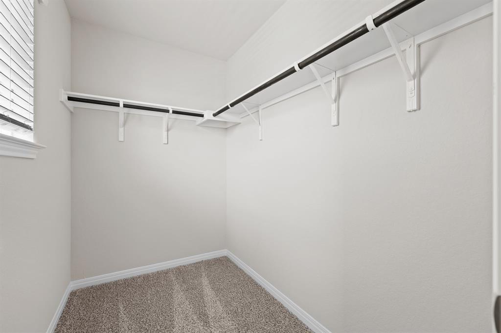 631 Wild Spur Ln, Liberty Hill, TX 78642