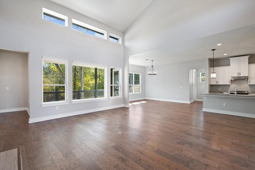 3018 Sunridge Dr # 6, Austin, TX 78741