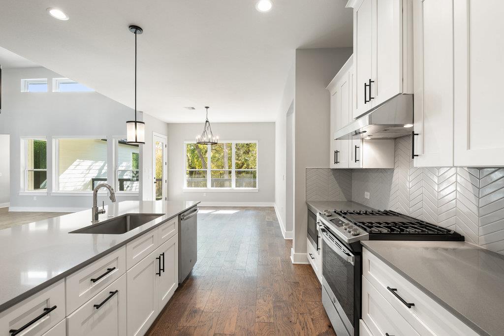 3018 Sunridge Dr # 6, Austin, TX 78741