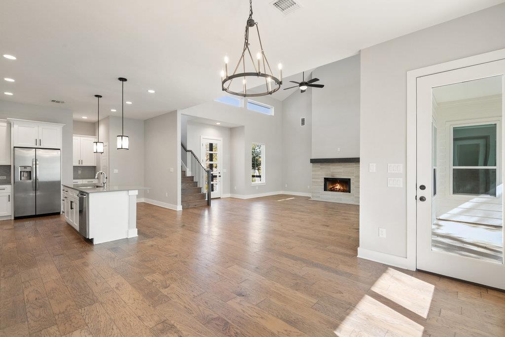 3018 Sunridge Dr # 6, Austin, TX 78741