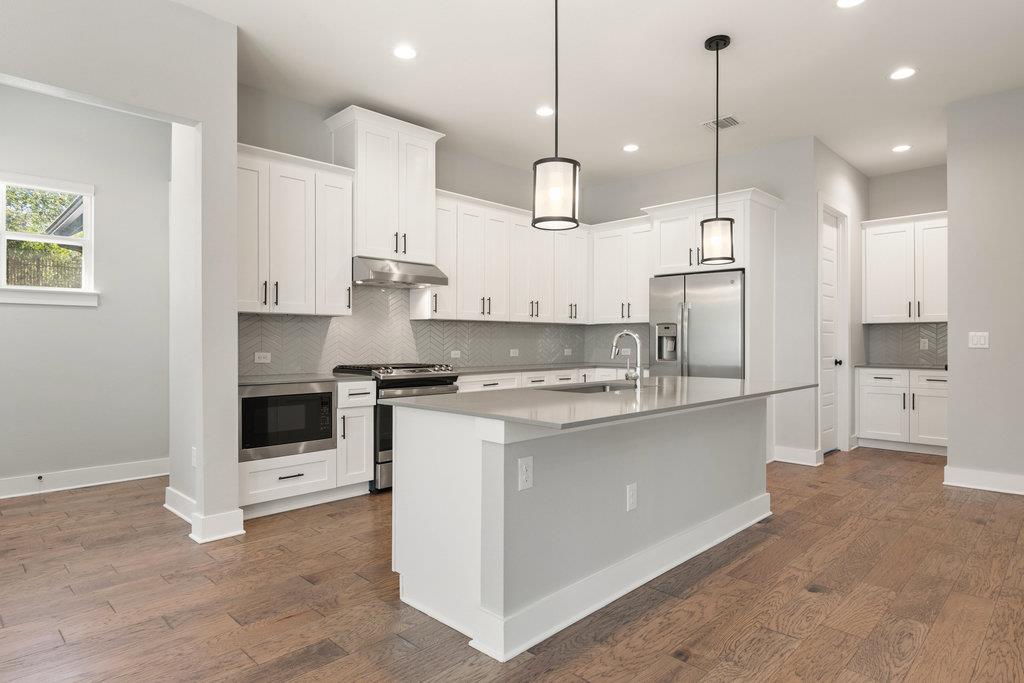 3018 Sunridge Dr # 6, Austin, TX 78741