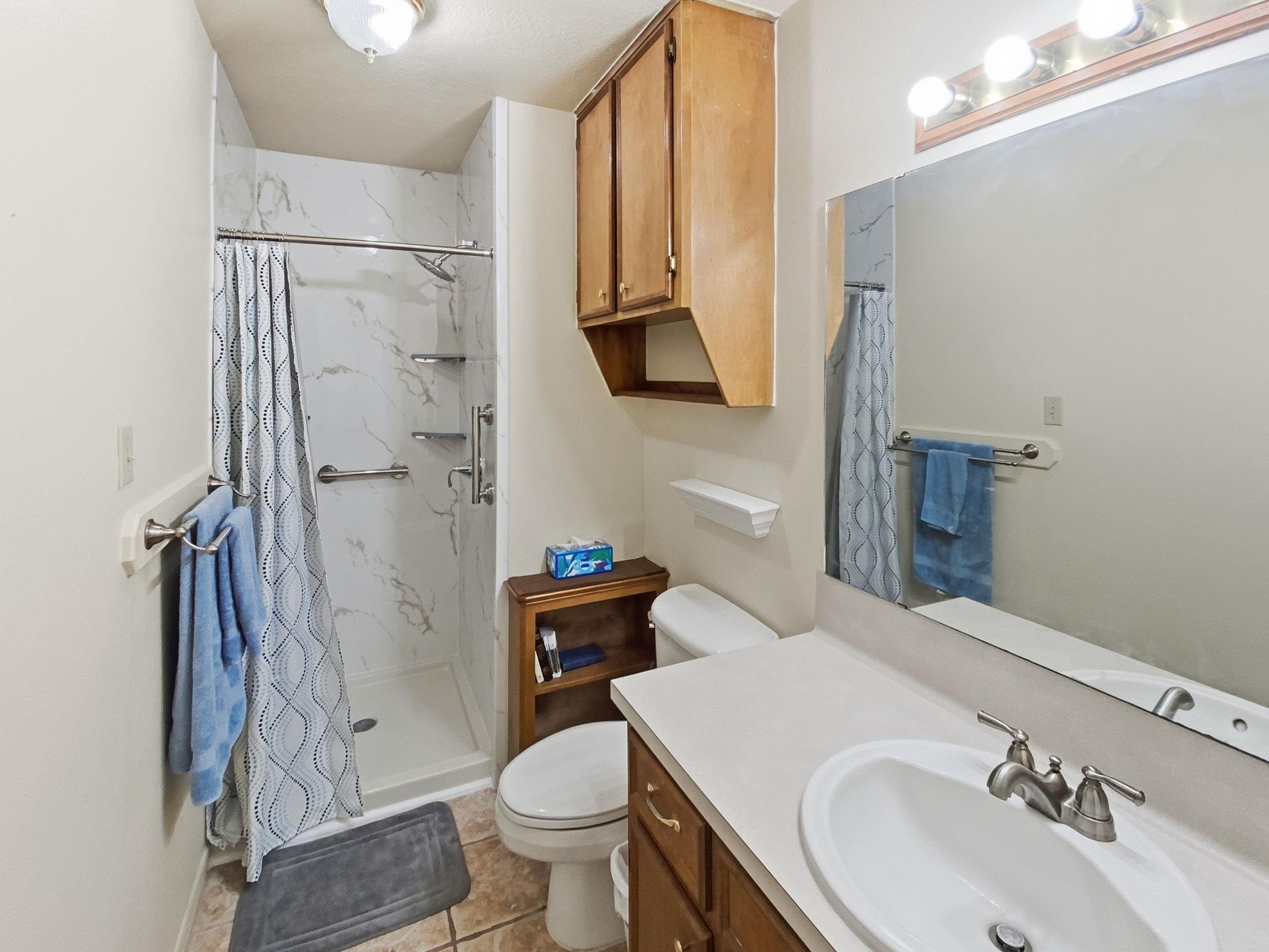 2770 Trey Ln, Brenham, TX 77833