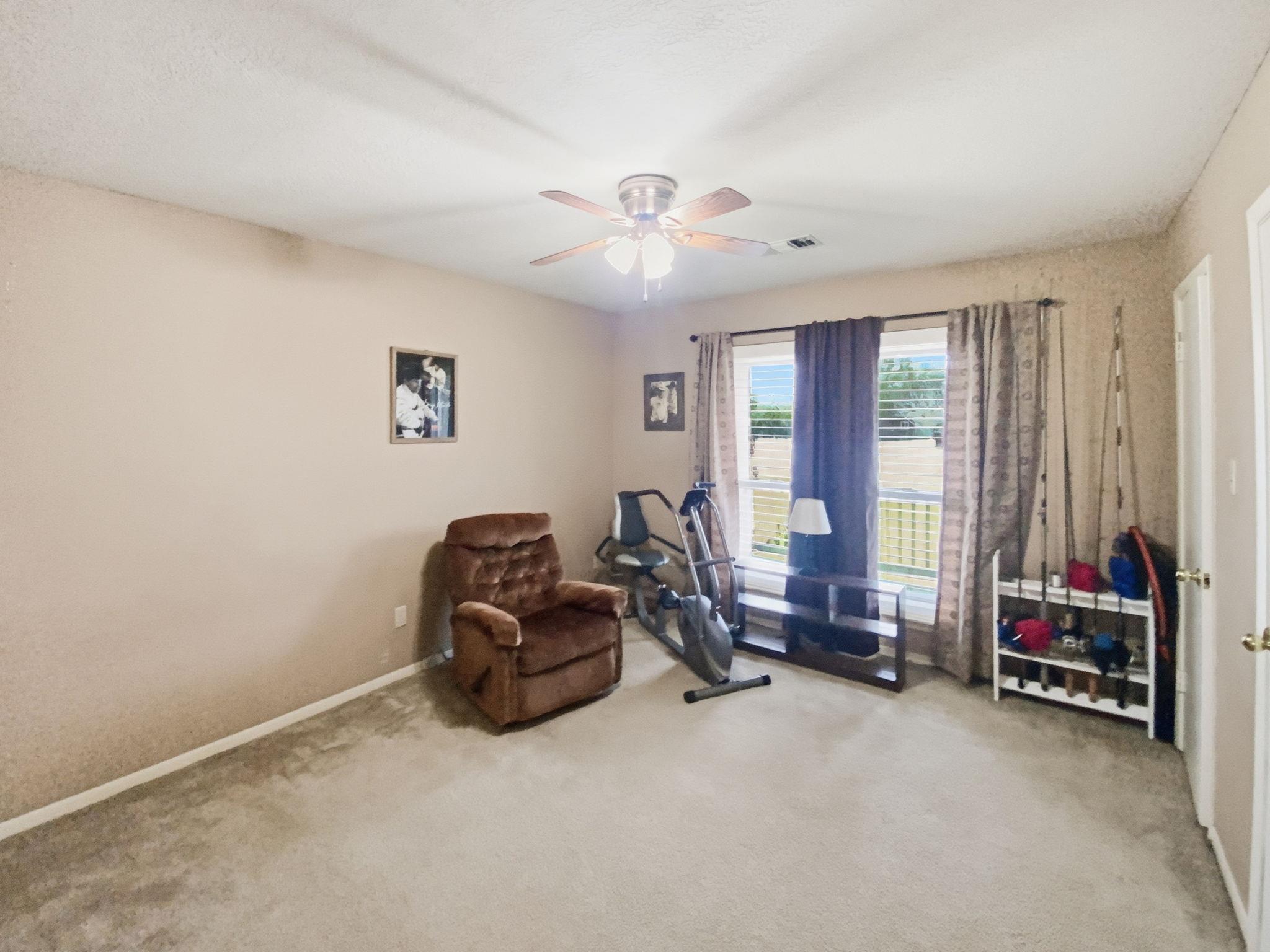 2770 Trey Ln, Brenham, TX 77833