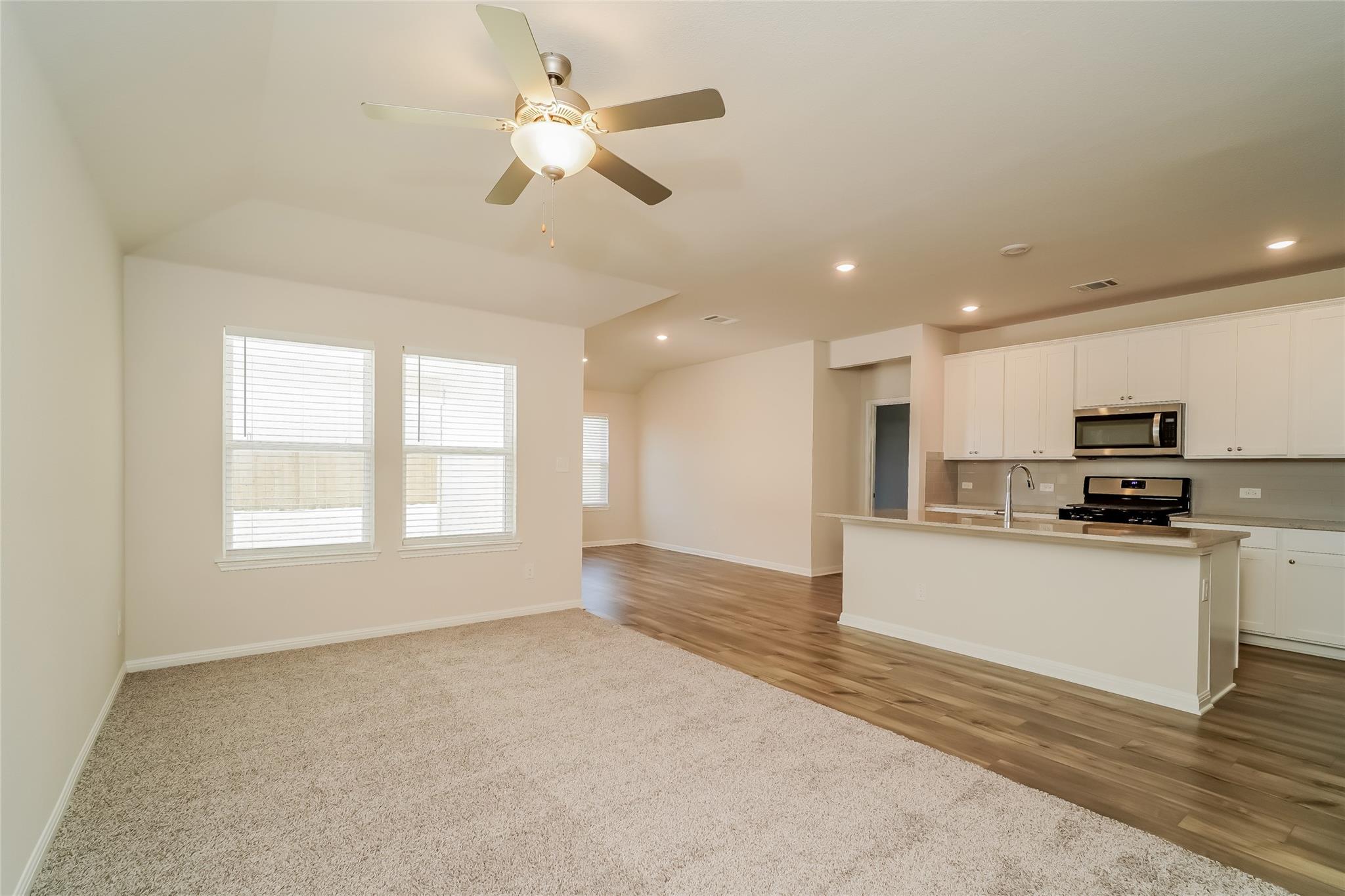 200 Babblebrook Way, Hutto, TX 78634