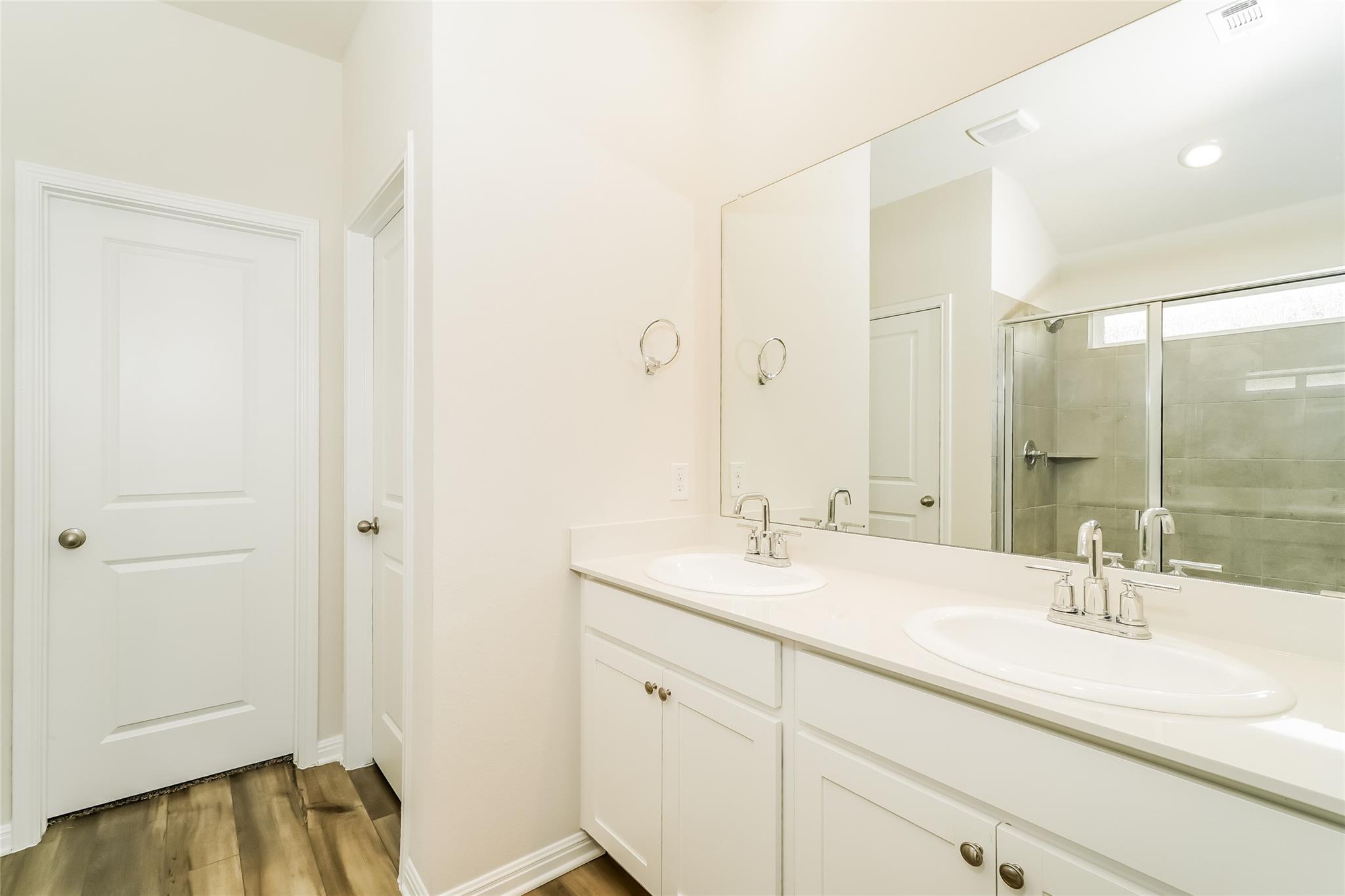 200 Babblebrook Way, Hutto, TX 78634