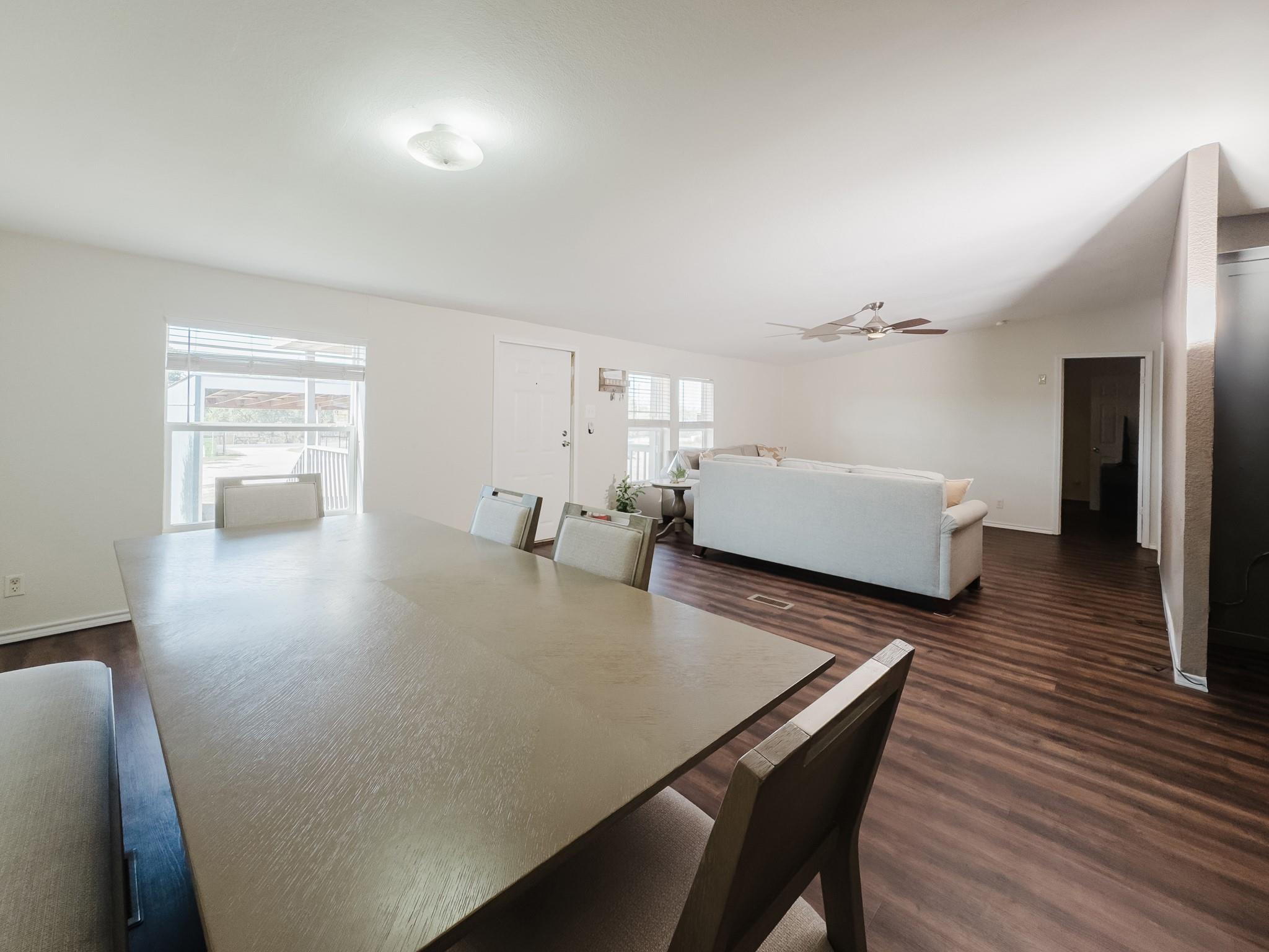 2709 County Road 463, Elgin, TX 78621