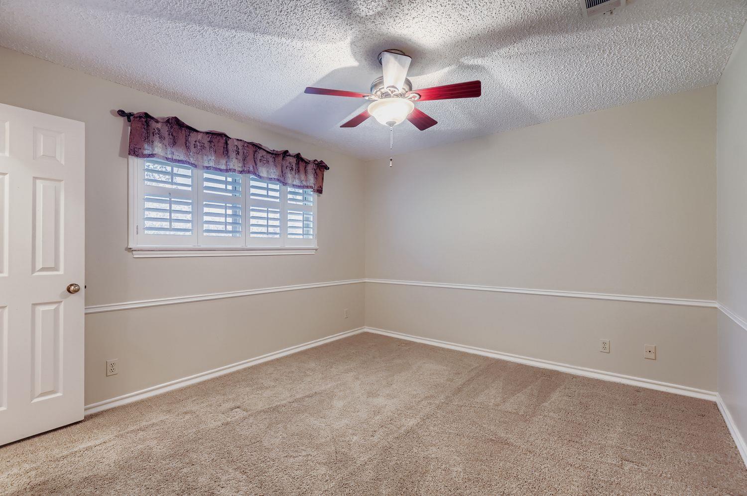 5306 Marsh Creek Dr, Austin, TX 78759