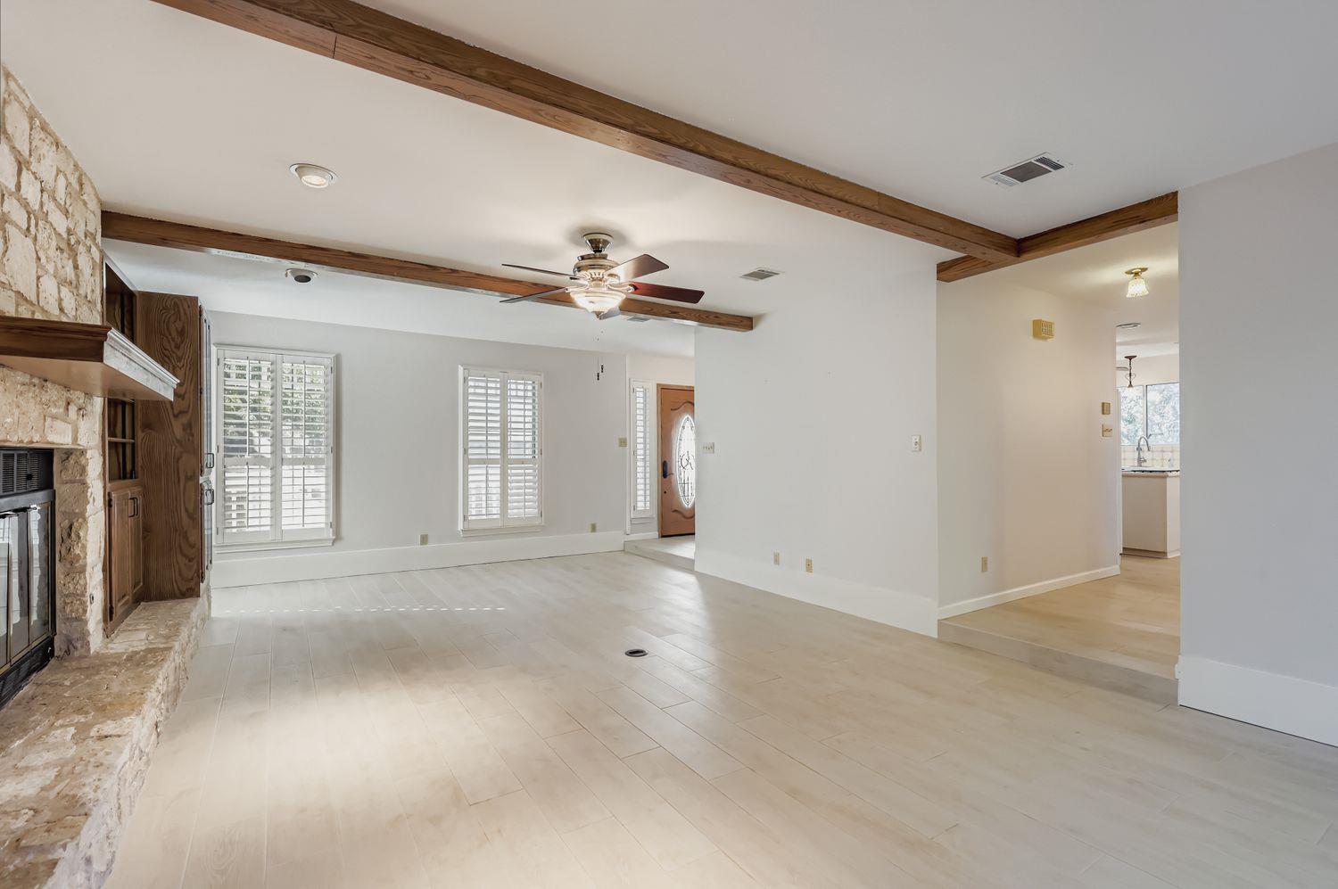 5306 Marsh Creek Dr, Austin, TX 78759