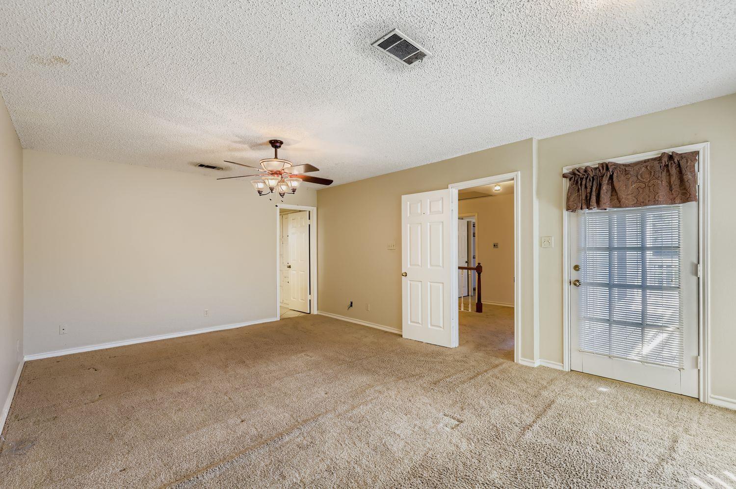 5306 Marsh Creek Dr, Austin, TX 78759