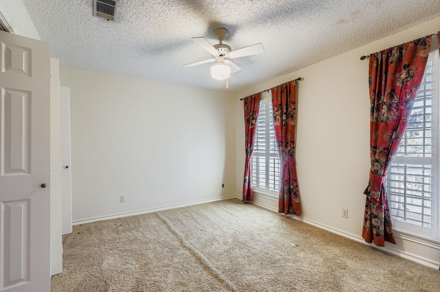 5306 Marsh Creek Dr, Austin, TX 78759