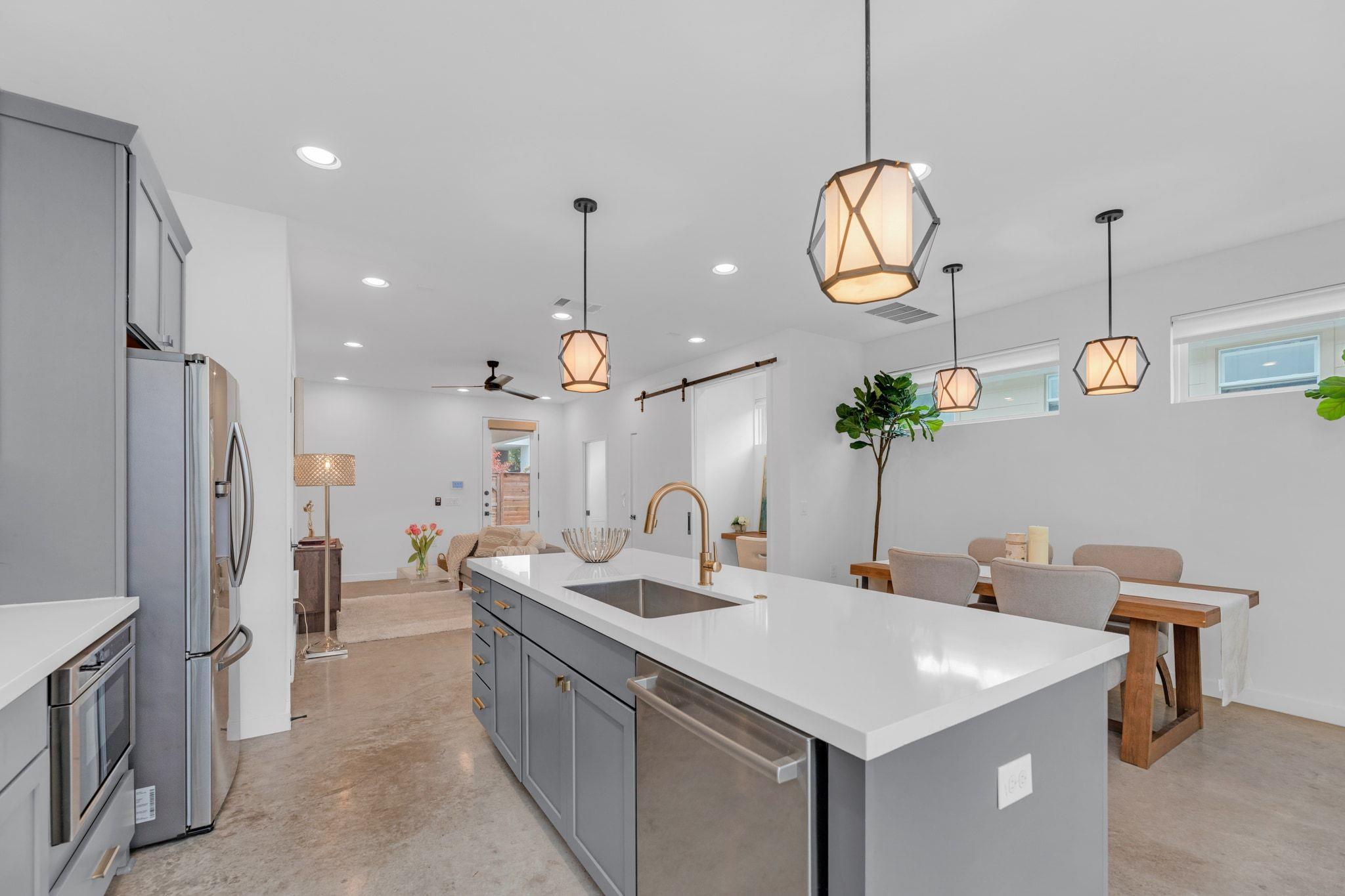 506 South Park Dr # 1, Austin, TX 78704