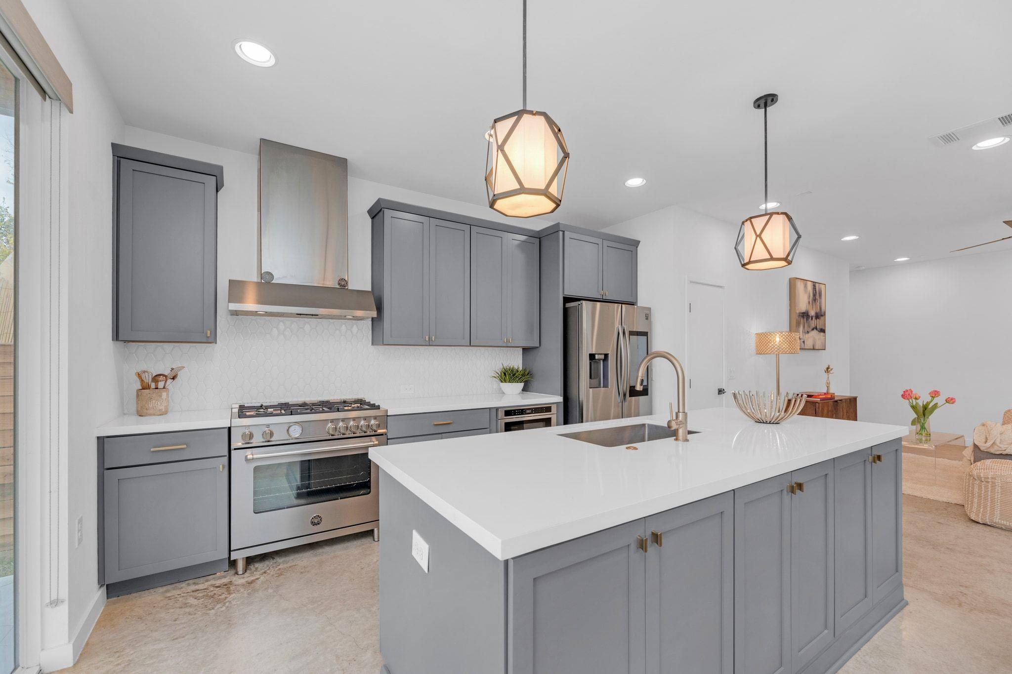 506 South Park Dr # 1, Austin, TX 78704