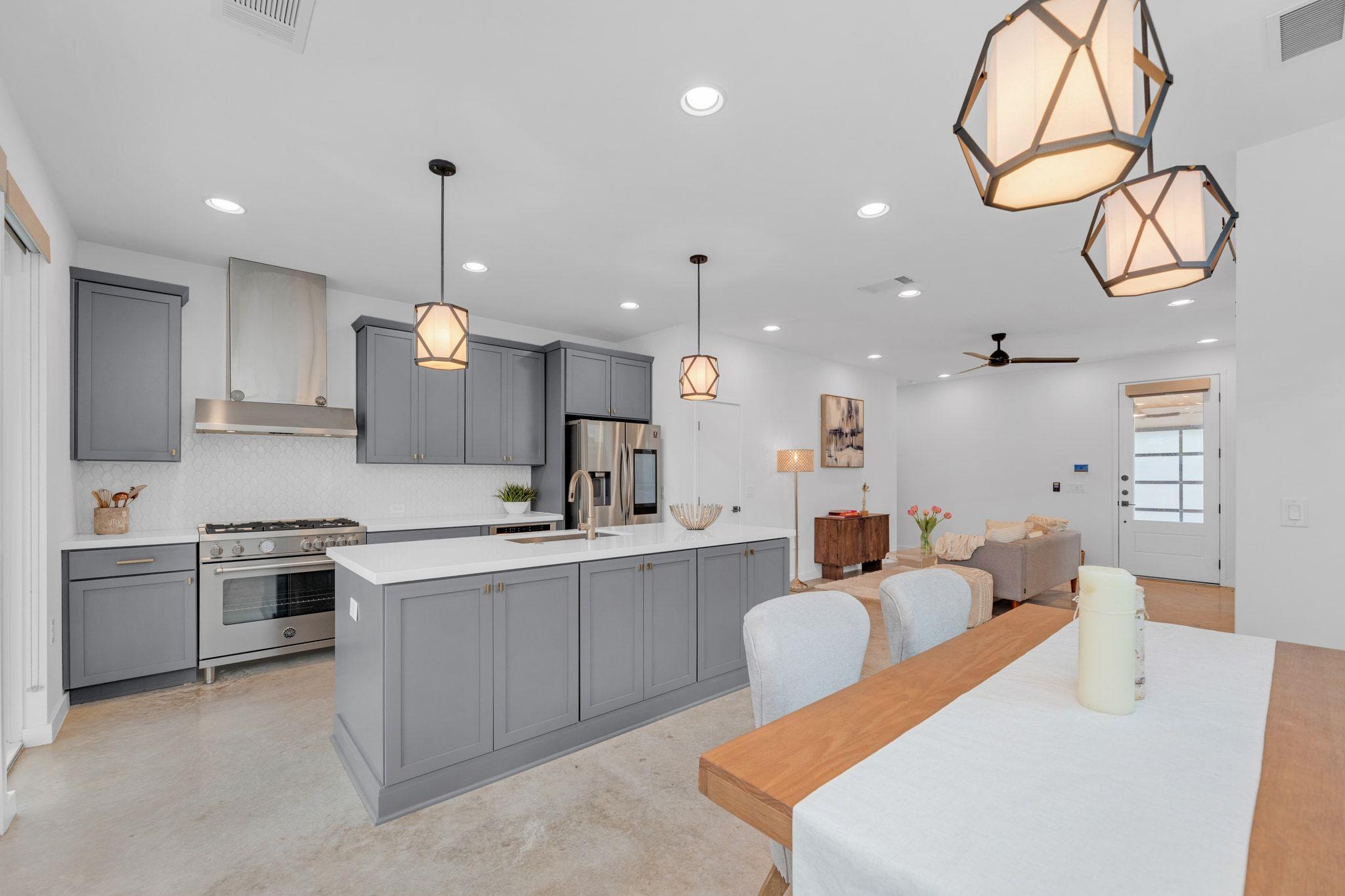 506 South Park Dr # 1, Austin, TX 78704