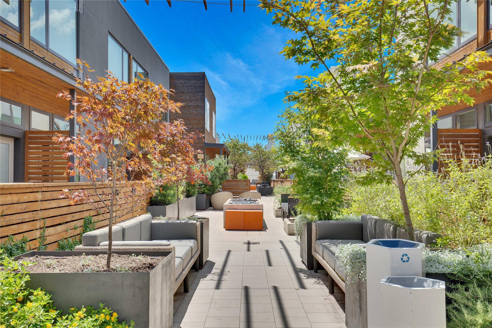 2002 E 7th St # 234, Austin, TX 78702