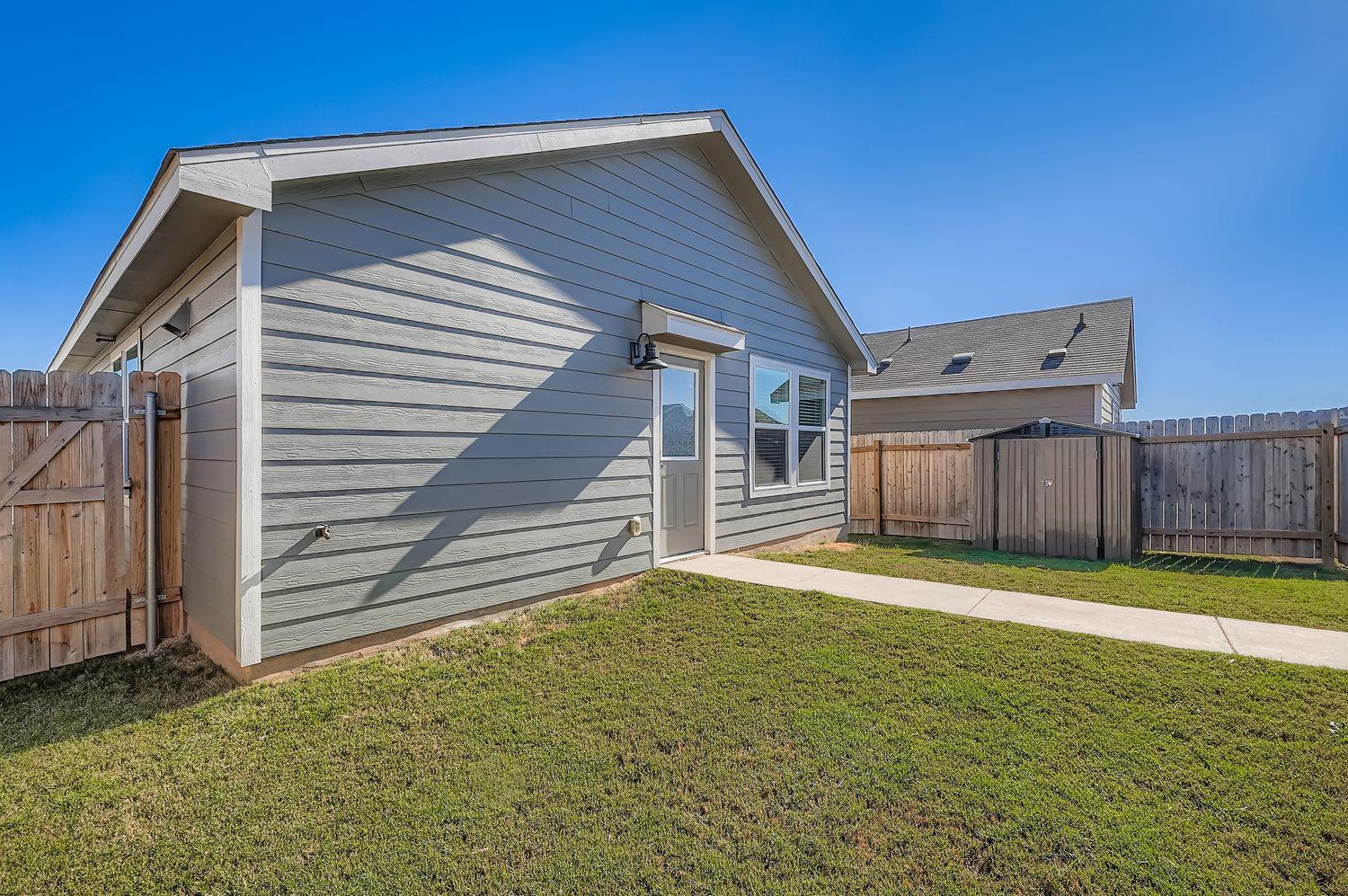 210 Sormonne Loop, Kyle, TX 78640