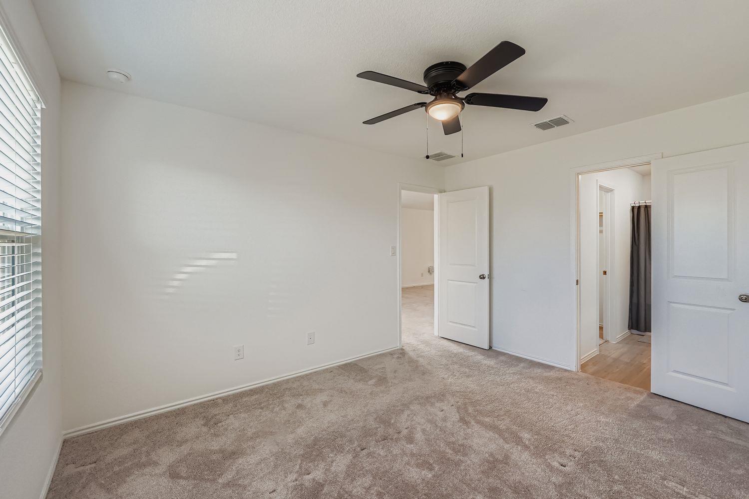 210 Sormonne Loop, Kyle, TX 78640