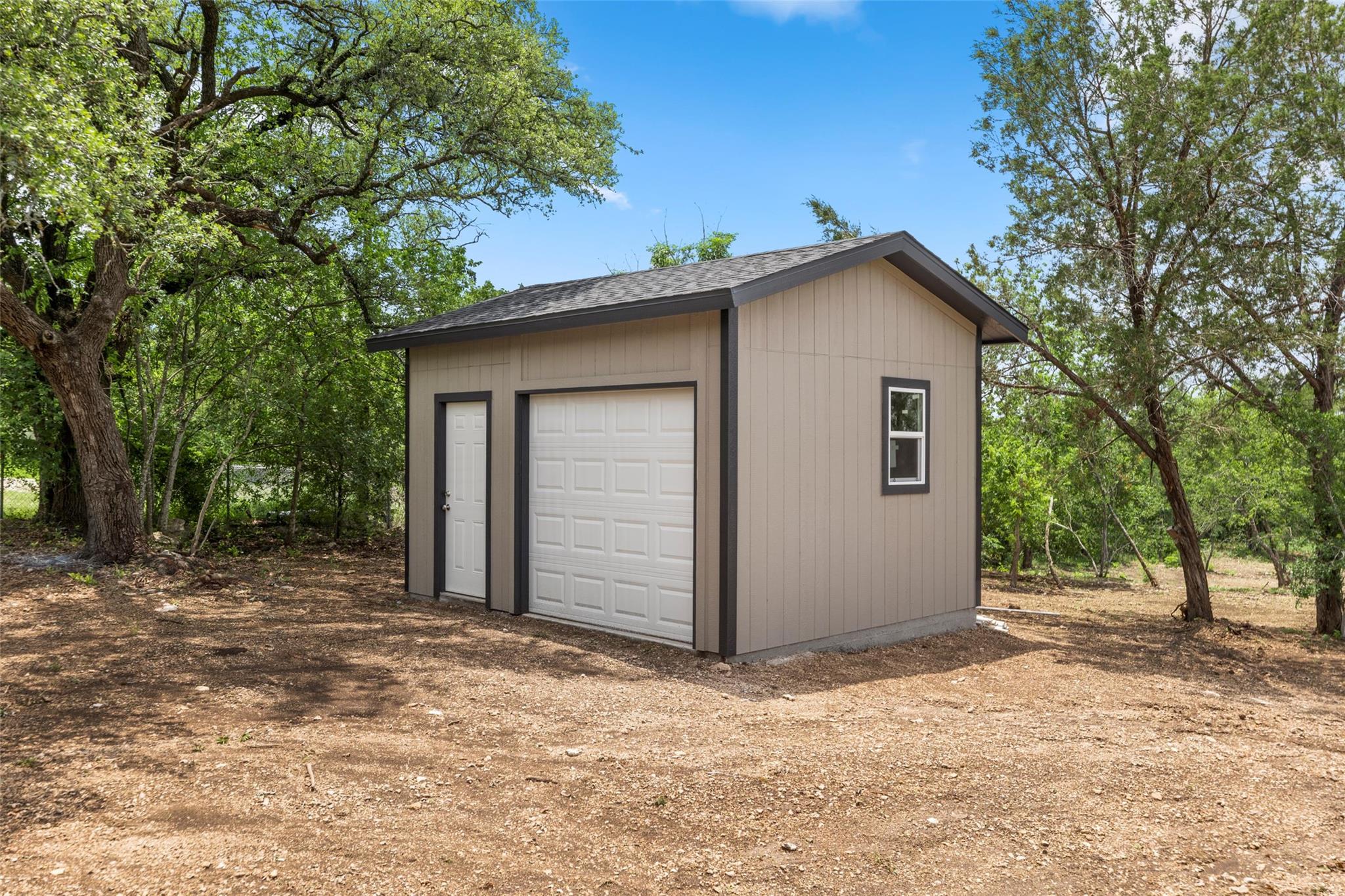 28789 FM 963, Briggs, TX 78608