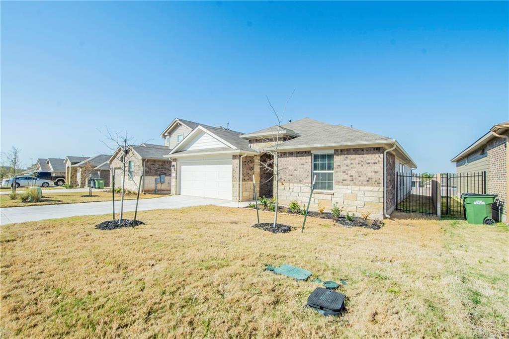 172 Arrowhead Vine St, Leander, TX 78641