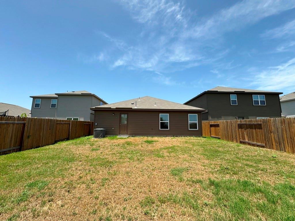 168 Allington Cir, Jarrell, TX 76537