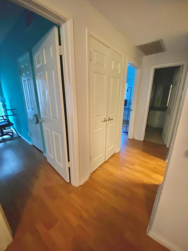 807 W 25th St # 215, Austin, TX 78705