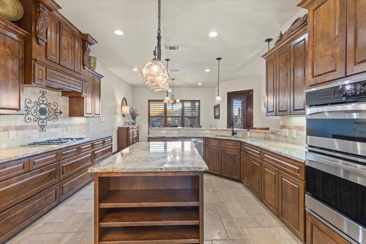 130 Axis Trl, Bastrop, TX 78602