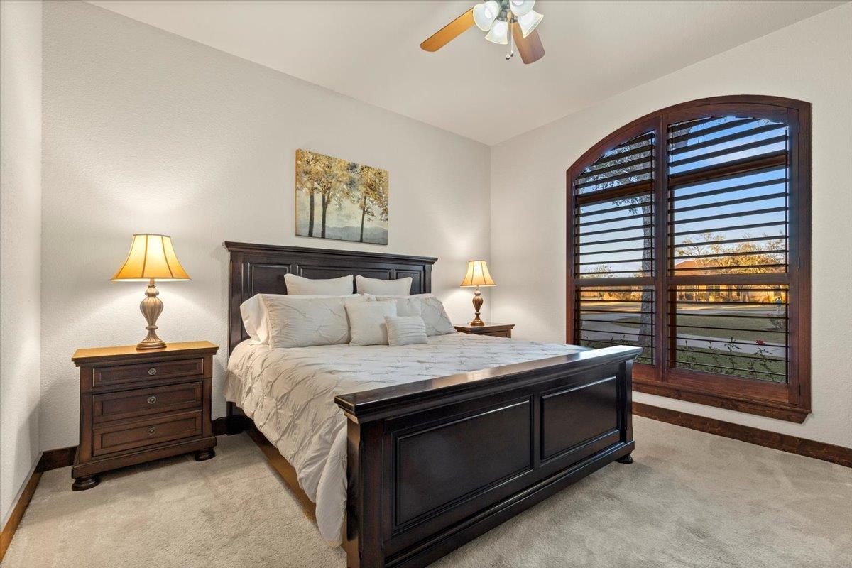 130 Axis Trl, Bastrop, TX 78602