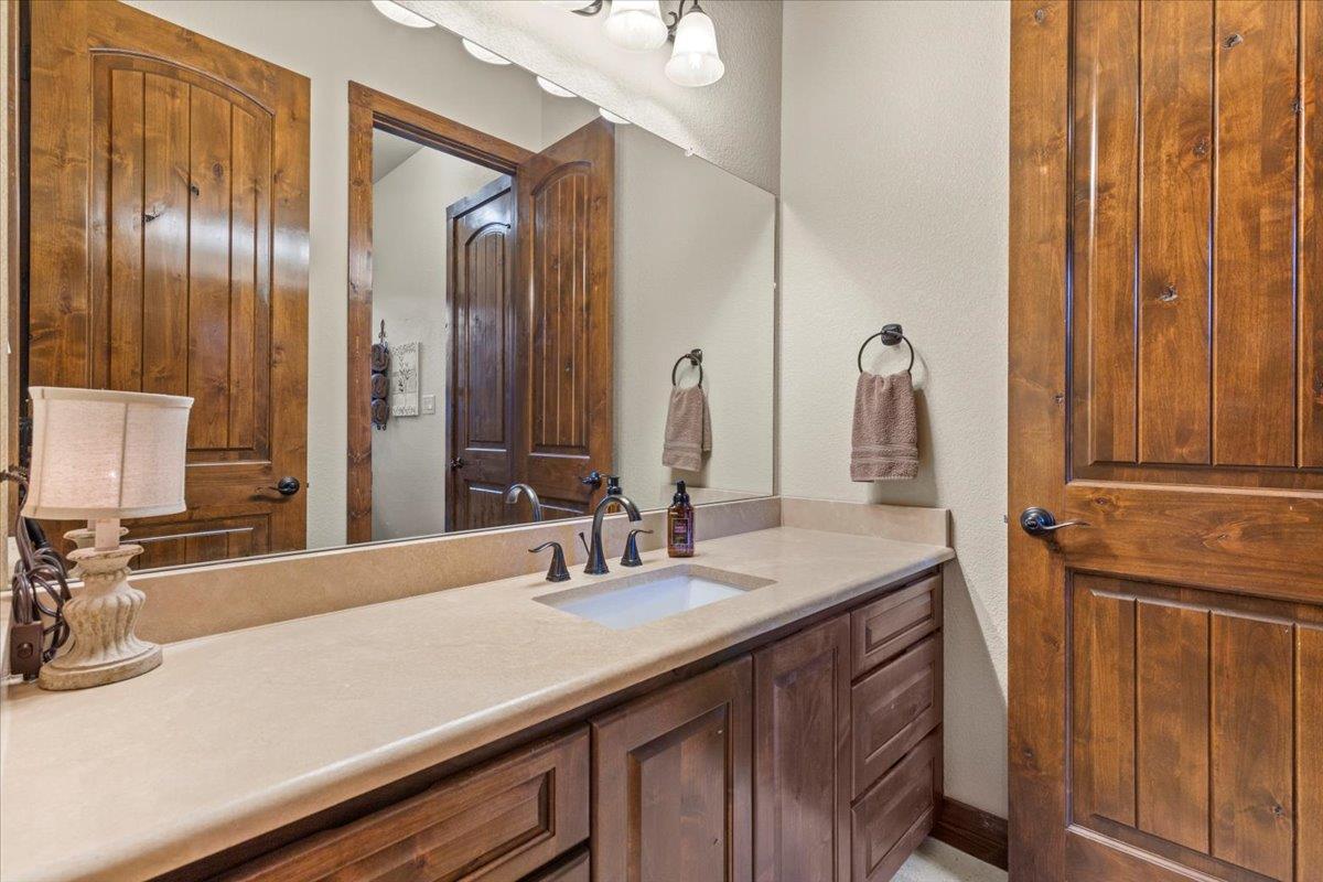 130 Axis Trl, Bastrop, TX 78602