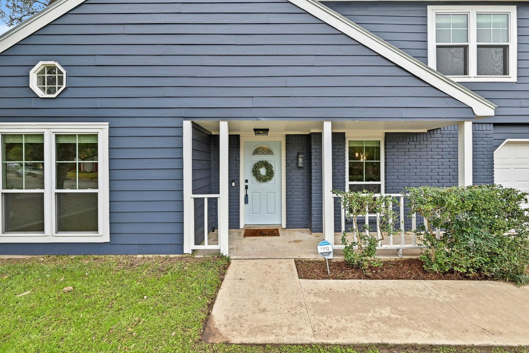 1406 Oakridge Dr, Round Rock, TX 78681