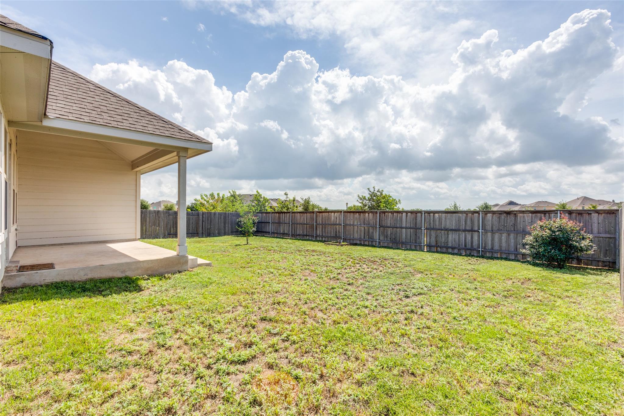 874 Spinnaker Loop, Kyle, TX 78640